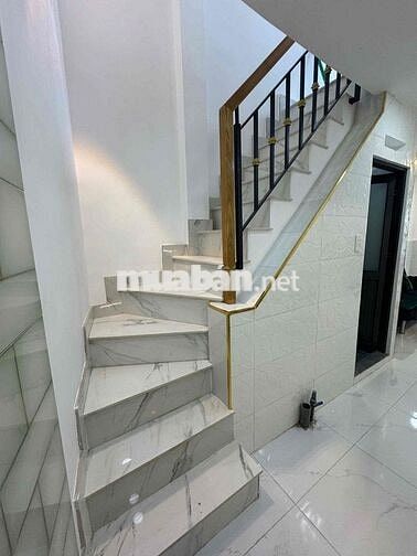 Nhà Khu tên lữa 2TY750, 2 PN, 2WC, sổ riêng