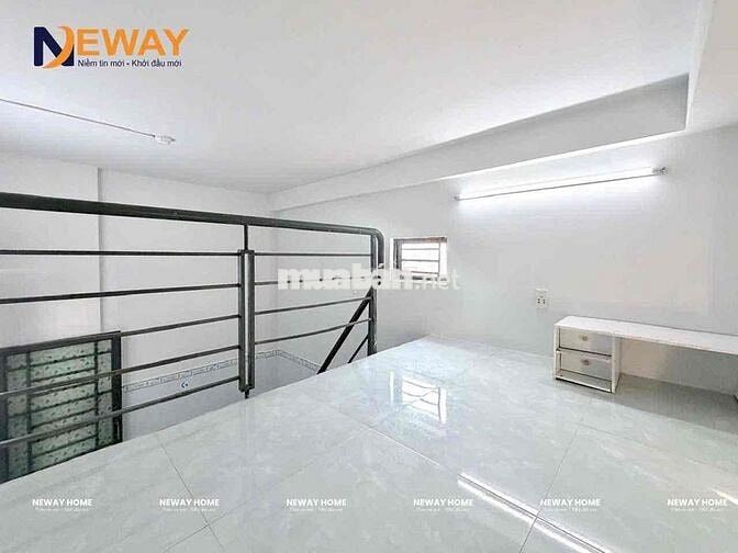 PHÒNG GÁC CAO CỬA SỔ GIÁ RẼ - ĐI BỘ QUA ĐH CÔNG THƯƠNG - THANG MÁY