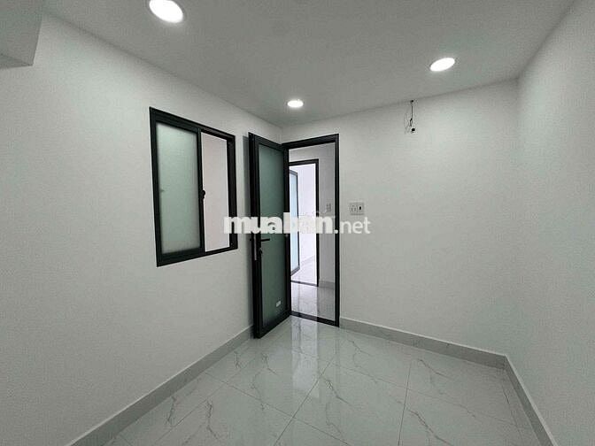 Nhà Khu tên lữa 2TY750, 2 PN, 2WC, sổ riêng