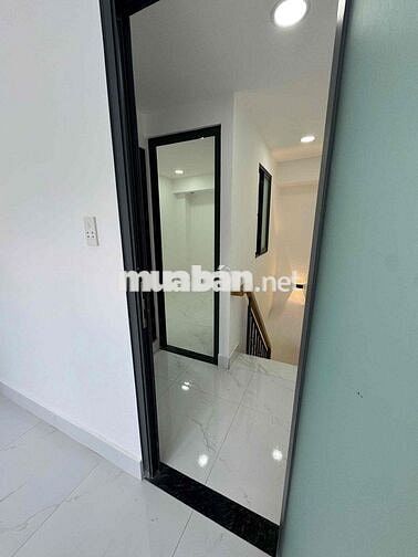Nhà Khu tên lữa 2TY750, 2 PN, 2WC, sổ riêng