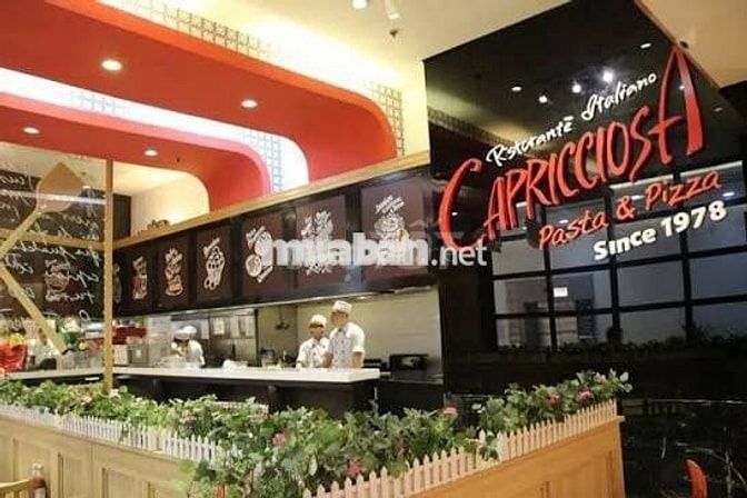 PHỤ BẾP NHÀ HÀNG Ý - CAPRICCIOSA 