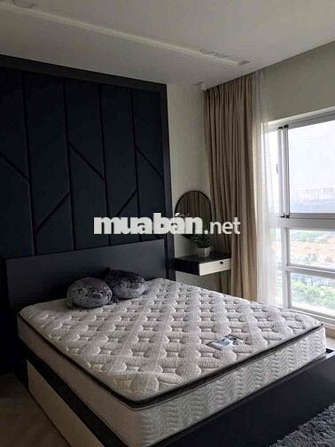 PENTHOUSE HAPPY VALLEY 5PN NỘI THẤT MỚI ĐẦY ĐỦ Ô XE HẦM GIÁ 4000$