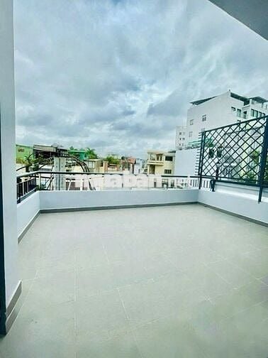 NHÀ ĐẸP THÔNG SUỐT- 465A Huỳnh Văn Bánh, P13, PN- 5x20m, 5 Tầng, 500m2