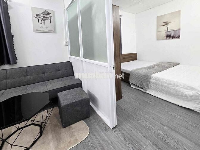 Căn Hộ 2 Phòng Ngủ Cửa Sổ Gần Đại Học Bách Khoa Vạn Hạnh Mall Quận 10