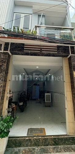  Cần bán gấp nhà hẻm ba gác 63/. đường Bình Quới,Phường 27.