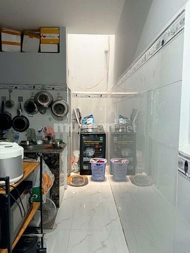  Cần bán gấp nhà hẻm ba gác 63/. đường Bình Quới,Phường 27.