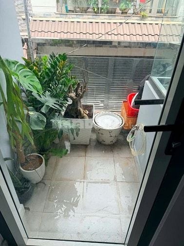  Cần bán gấp nhà hẻm ba gác 63/. đường Bình Quới,Phường 27.