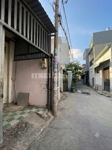 Bán nhà Nguyễn Văn Quá q12, 4m x 20m - 4 tỷ 550