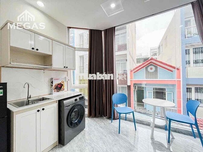 STUDIO GẦN ĐẠI HỌC KINH TẾ CỬA SỔ LỚN RỘNG RÃI THOÁNG MÁT