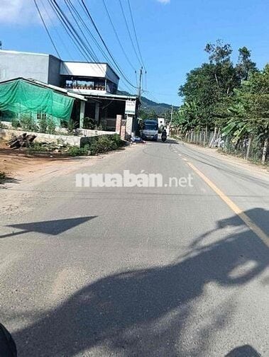 bán lô 200m2 hoà sơn ngang 8m gần Ngã tư cao tốc tuý loan