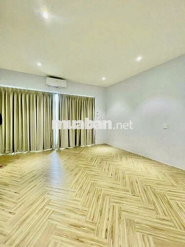 NHÀ ĐẸP THÔNG SUỐT- 465A Huỳnh Văn Bánh, P13, PN- 5x20m, 5 Tầng, 500m2