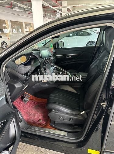 Peugeot 5008 1.6AT 2019 Đen 7 chỗ