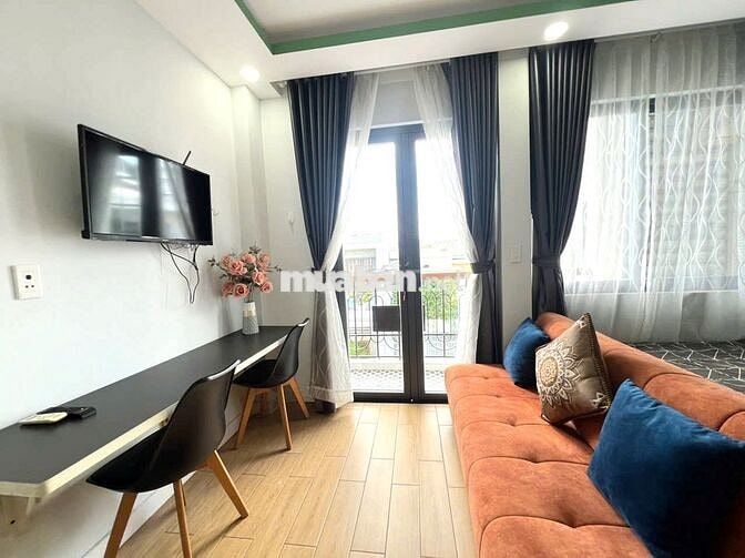 STUDIO FULL NỘI THẤT – BAN CÔNG RIÊNG – GẦN HÀNG XANH
