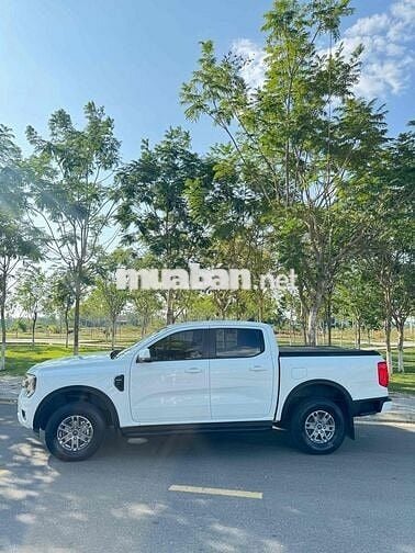 Ford Ranger XLS 2022 Số sàn 79162 km