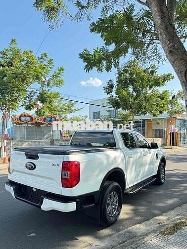 Ford Ranger XLS 2022 Số sàn 79162 km