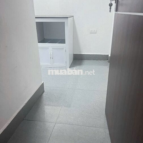 Cho thuê gấp căn hộ chung cư 1 ngủ, 1 khách phường Tứ Liên, Tây Hồ