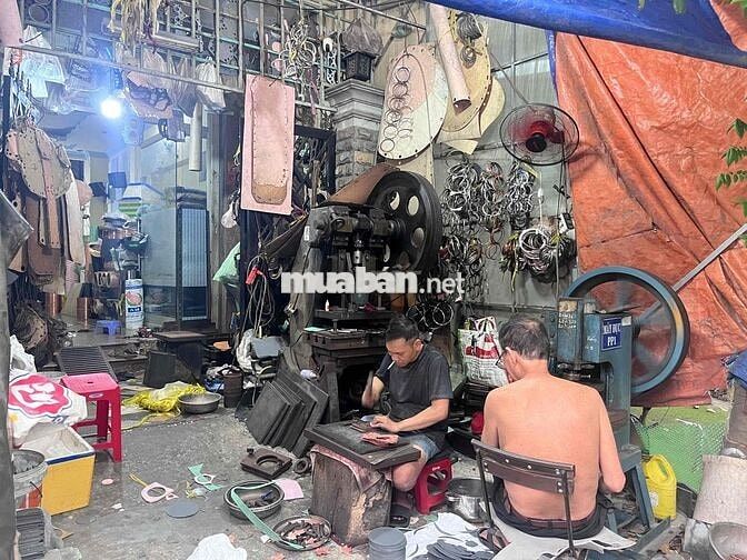 TUYỂN THỢ DẬP MÁY, LÀM RON