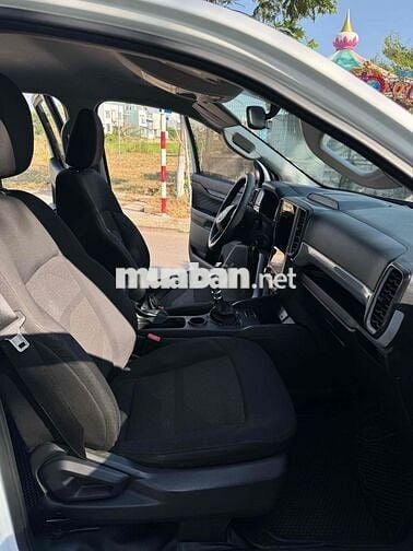 Ford Ranger XLS 2022 Số sàn 79162 km