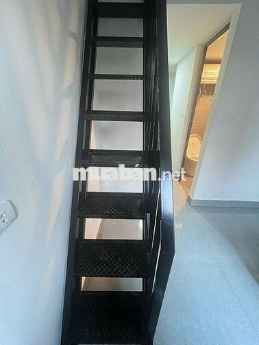 Cho thuê gấp căn hộ chung cư 1 ngủ, 1 khách phường Tứ Liên, Tây Hồ