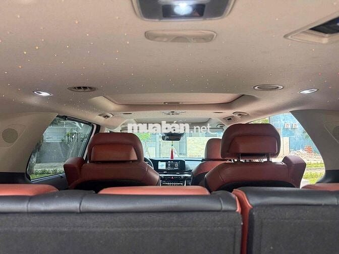KIA Carnival 2022 Trắng 70000 km