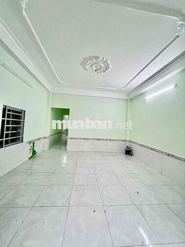 Cho Thuê Nhà DT 5x15 1Trệt 1Lầu 2Pn 2Wc Sân Xe Máy Ngay Ngã Tư Ga