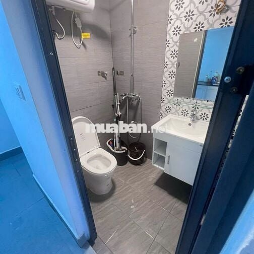 Cho thuê gấp căn hộ chung cư 1 ngủ, 1 khách phường Tứ Liên, Tây Hồ