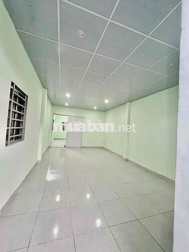 Cho Thuê Nhà DT 5x15 1Trệt 1Lầu 2Pn 2Wc Sân Xe Máy Ngay Ngã Tư Ga