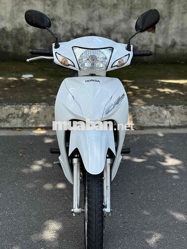 Honda Wave 2020 Trắng Zin êm chưa chạm