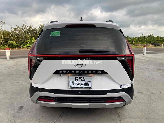 Hyundai Stargazer X 2025 Trắng 7 chỗ 6.790 km
