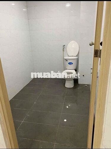 NHÀ MỚI 5X12M2 LÝ THƯỜNG KIỆT GẦN QUẬN 10