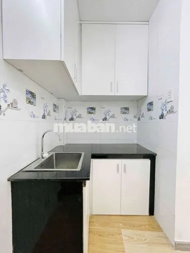 BÁN NHÀ 3 TẦNG 3PN HXH TRÁNH GẦN ĐẦM SEN PARK 