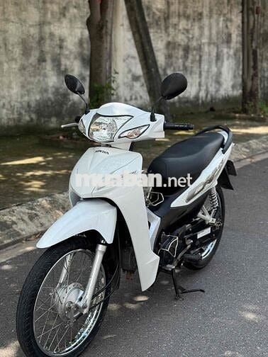 Honda Wave 2020 Trắng Zin êm chưa chạm