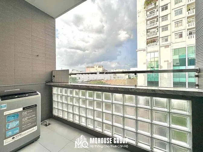 STUDIO BAN CÔNG - 40m2 - NGAY VÒNG XOAY LÊ ĐẠI HÀNH
