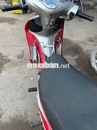 Honda Future 125 Fi Đỏ bạc