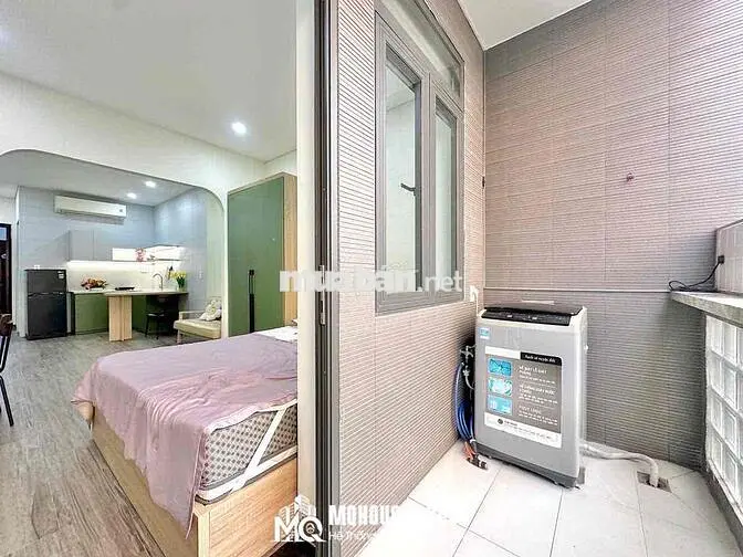 STUDIO BAN CÔNG - 40m2 - NGAY VÒNG XOAY LÊ ĐẠI HÀNH