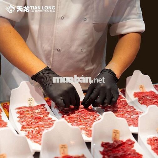 [QUẬN 3] Tuyển PHỤC VỤ/PHỤ BẾP lương, tips CAO