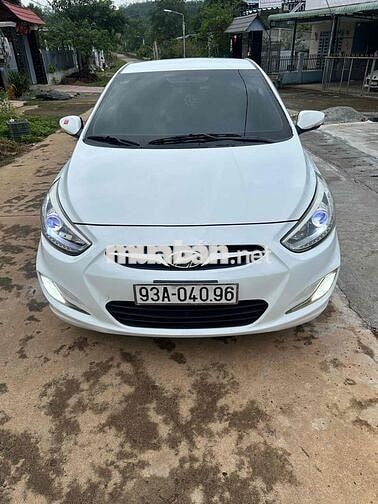 Hyundai Accent 2014 Số sàn Trắng Nhập khẩu
