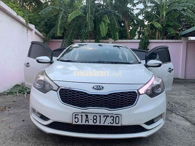 Kia K3 Trắng Số sàn Xăng