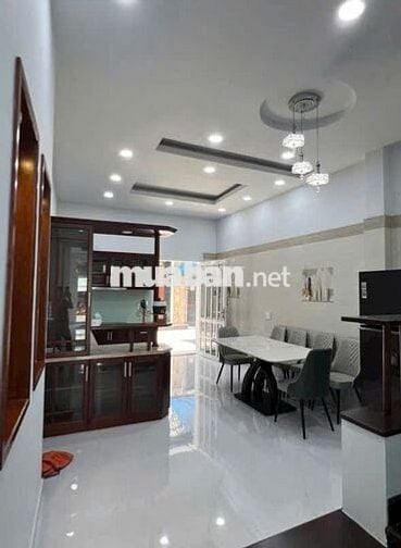Cần bán nhà 373/....... Lý Thường Kiệt, Phường 08