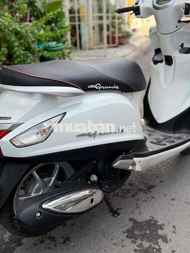Yamaha Grande Trắng