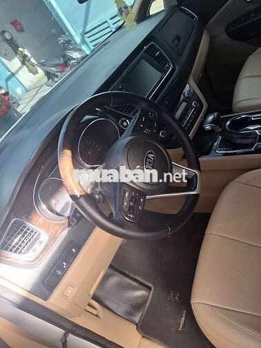 Kia Sedona 2019 Trắng 7 chỗ