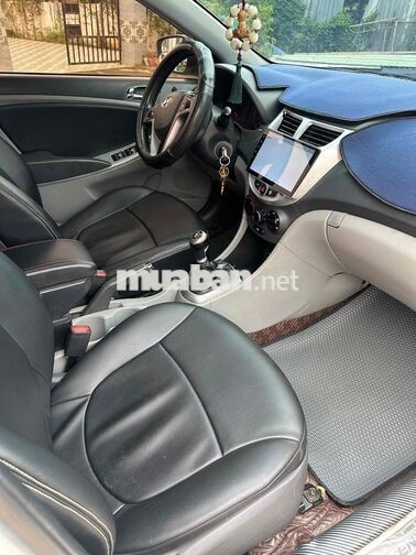 Hyundai Accent 2014 Số sàn Trắng Nhập khẩu