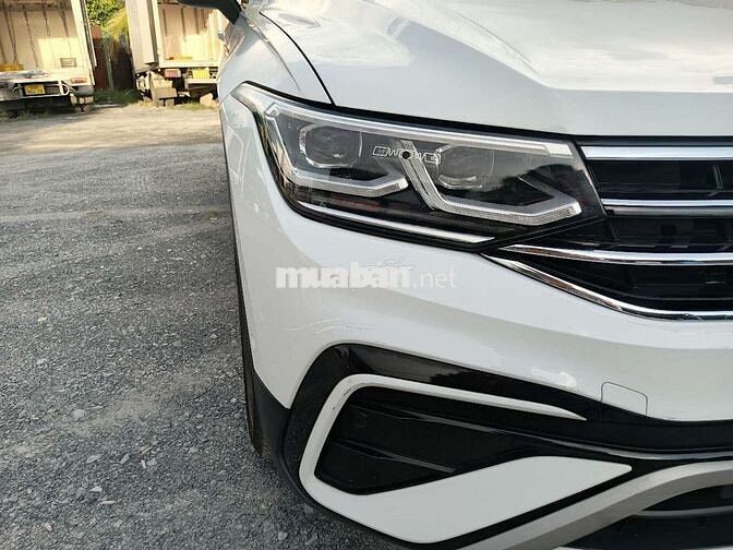 Volkswagen Tiguan Allspace 2023 Trắng 36.000km