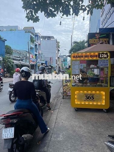 Tuyển nữ nhân viên bán hàng ca sáng 25-30k