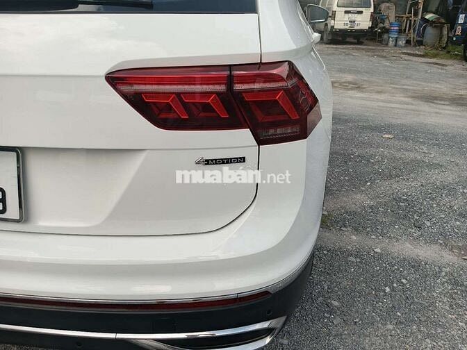 Volkswagen Tiguan Allspace 2023 Trắng 36.000km