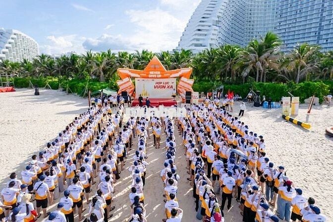 Tuyển NVKD BĐS - Làm việc tại Dĩ An 