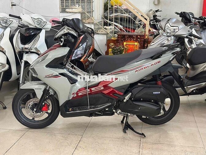 Honda Air Blade 2024 Xám Đo Đen.Bản Bỏ Mẫu.Cọp