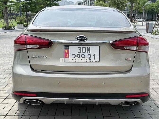 Kia Cerato 2.0at Pre 2018 2.0 AT - 79000 km