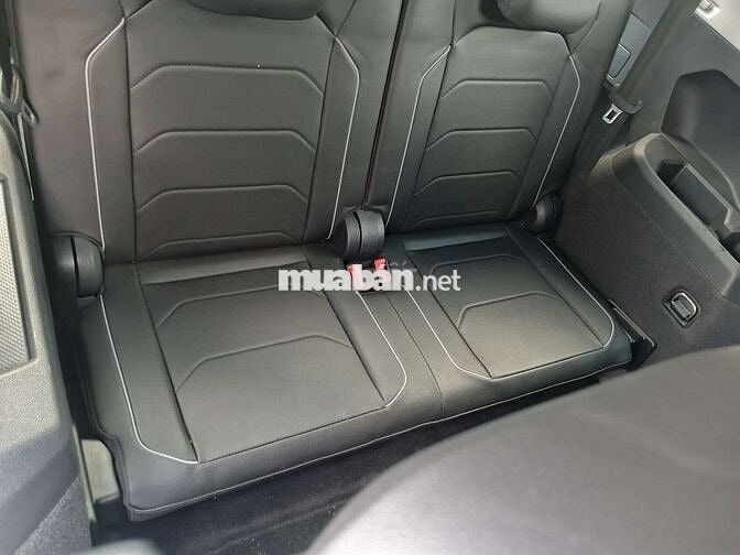 Volkswagen Tiguan Allspace 2023 Trắng 36.000km