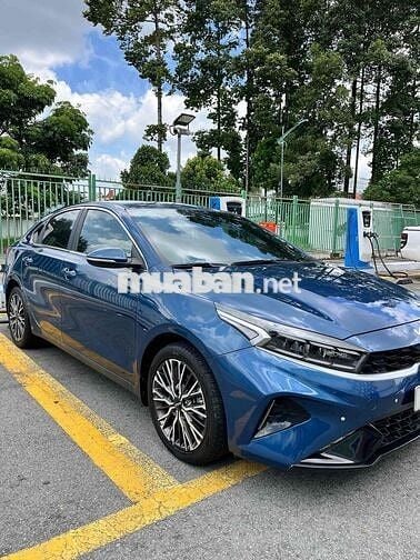 Kia K3 Premium full 2022 Xanh Tự động